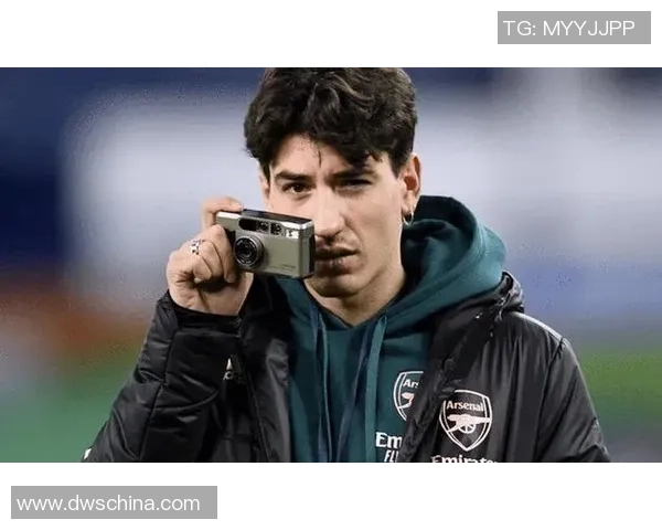 年薪百万的足球明星背后那些不为人知的奋斗与坚持